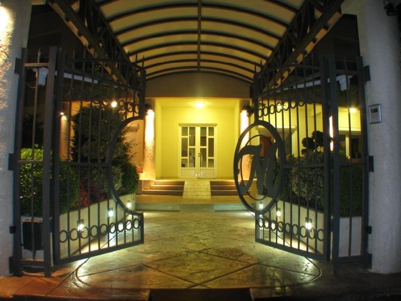 Apartmani Mirenza บุดวา ภายนอก รูปภาพ